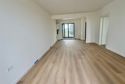 Apartament cu 2 camere decomandat în Central - 2