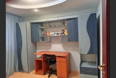 COMISION 0% - APARTAMENT 3 CAMERE - 8