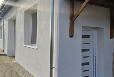 Spațiu comercial, de 350 mp, în Central - 1