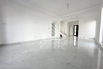 Duplex cu 5 camere, despartit prin camera tehnica, finalizat la asfalt - 2