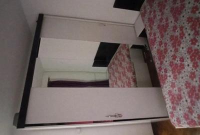 Inchiriez apartament cu trei camere etaj 3, zona Sovata + loc parcare - 3