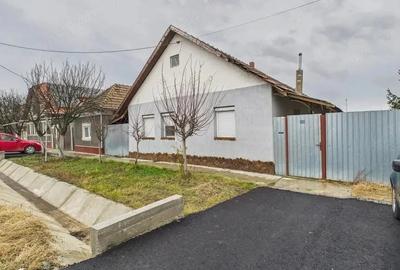 Casă cu Teren 1098 Mp în Central - 5