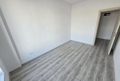 Apartament cu 3 camere decomandat în Girocului - 12