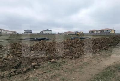 Teren de 1362 mp, în Central - 2