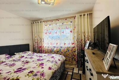 Apartament cu 3 camere semidecomandat în Tractorul - 1