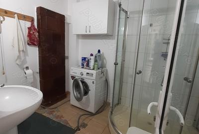 Casă cu 4 camere în Barieră - 6