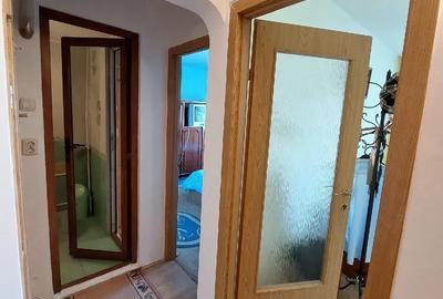 Apartament cu 3 camere decomandat în Alfa - 7