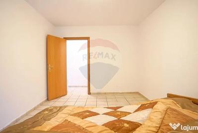 Casă cu 6 camere cu Teren 608 Mp în Central - 13