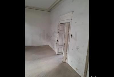 Casă cu 7 camere cu Teren 566 Mp în Unirii - 2