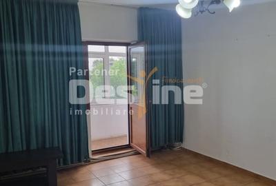Apartament cu 3 camere semidecomandat în 5 Călărasi - 11