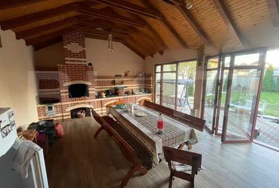 Casa Individuala cu 4 camere,780 mp teren,Centru - 2