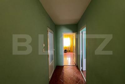 Casa de vanzare, cu 2 camere, zona cu vad comercial. - 9