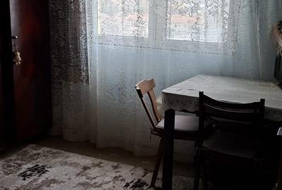 Apartament cu 2 camere decomandat în Micro 15 - 8