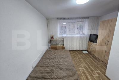 Casă cu 4 camere cu Teren 277 Mp în Cetate