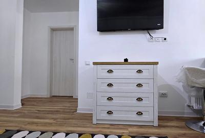 Apartament cu 2 camere semidecomandat, mobilat în Apărătorii Patriei - 2