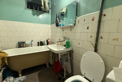 Apartament  cu 2 camere decomandate, zona Interservisan - 7