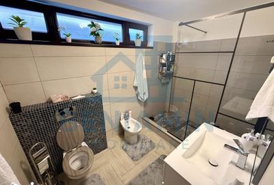 Apartament cu 3 camere semidecomandat în Central - 2
