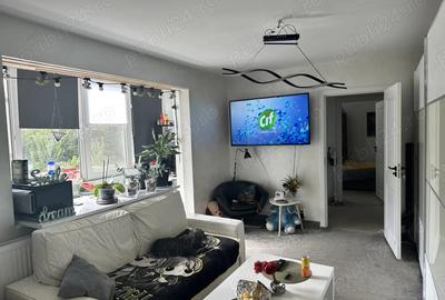 Vand sau schimb apartament 2 camere - 1