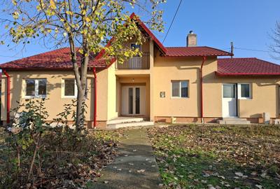 Casa RATESTI/Patuleni- Arges, renovata/finisaje moderne, teren 1055mp. - 1