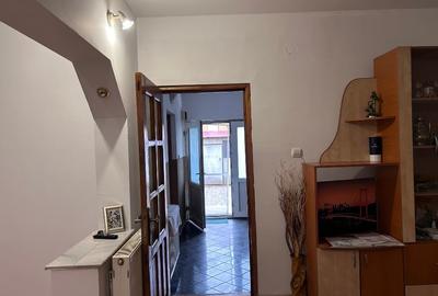 Casă cu 3 camere cu Teren 300 Mp în Central - 8