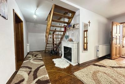 Casă individuală cu 6 camere cu Canalizare în Piața Cluj - 16