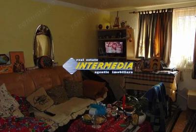 Casă cu 6 camere cu Teren 720 Mp în Central - 6