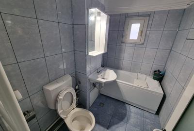 Apartament cu 3 camere decomandat în Poarta 6 - 11