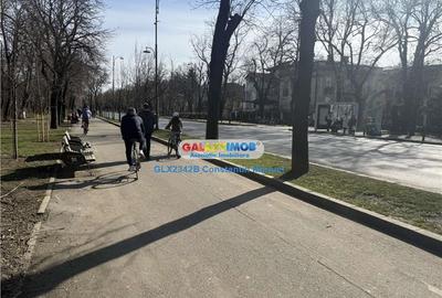 Birou, de 2,850 mp, în Aviatorilor - 1