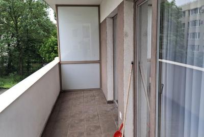 Apartament cu 2 camere decomandat în Central - 3