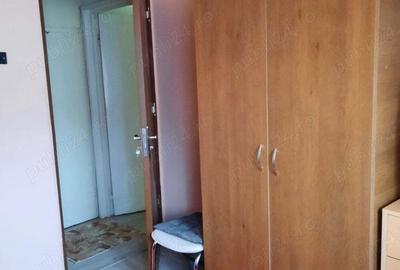 Inchiriez 2 semi mobilat centrala - 2