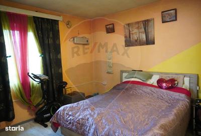 Casă cu 4 camere în Bârsana - 12