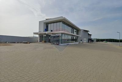 Birou, de 420 mp, în Est - 4