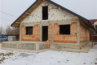 Casă individuală cu 3 camere cu Canalizare în Vișan - 5