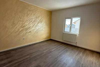 Casă cu 3 camere cu Teren 300 Mp în Lumina - 11