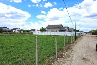 Teren de 15500 mp, în Central