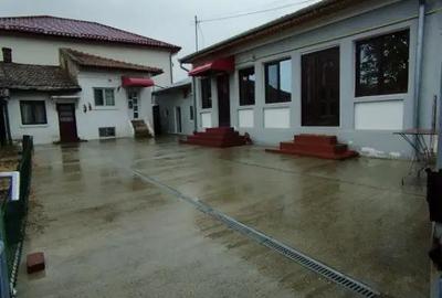Casă cu 5 camere cu Canalizare în Central - 15