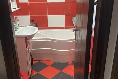 Apartament cu 3 camere decomandat în Central - 4