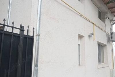 Casă cu 3 camere în Nicolae Bălcescu - 2