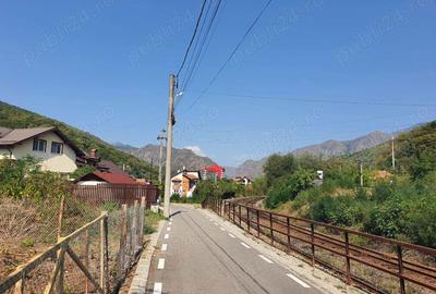 Teren de 569 mp, în Căciulata - 4