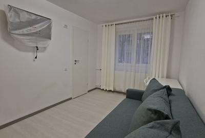 Garsonieră decomandată în Central - 3