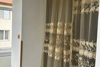 Apartament cu 2 camere semidecomandat în Petros - 1