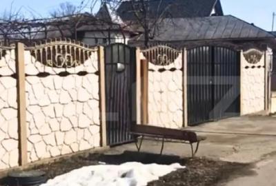 Casă cu 4 camere în Central - 16