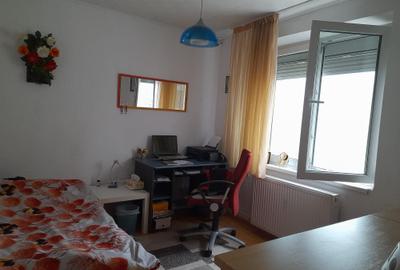 Apartament cu 3 camere decomandat în Dristor - 5