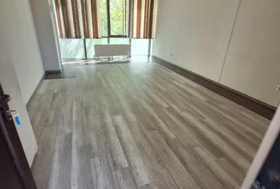Faleza Nord , spatiu COMERCIAL/BIROURI, 240 mp., 4 locuri de parcare - 12