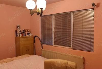 Apartament cu 3 camere decomandat în Gheorghe Lazăr