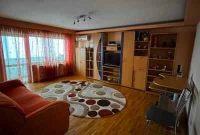 Apartament cu 3 camere decomandat în Ghermănești - 1