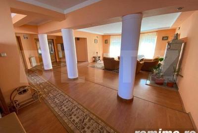 Casa cu 4 camere,200 mp utili, 800 mp teren, Sebes - 2
