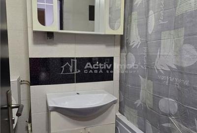 Apartament cu 2 camere în Micro 6 - 4