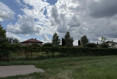 Teren de 5800 mp, în Jucu de Mijloc - 2