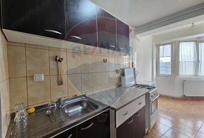 Garsonieră decomandată în Central - 3